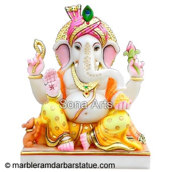 Beautiful Lord Ganesha Statue