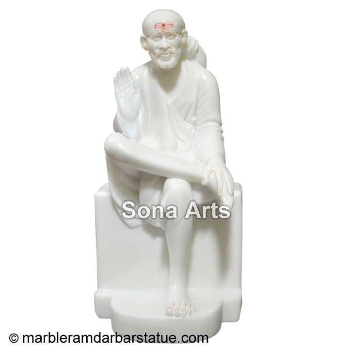 Blessing Sai Baba Statue