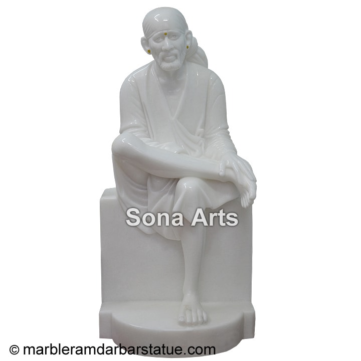 Lord Sai Baba Statue