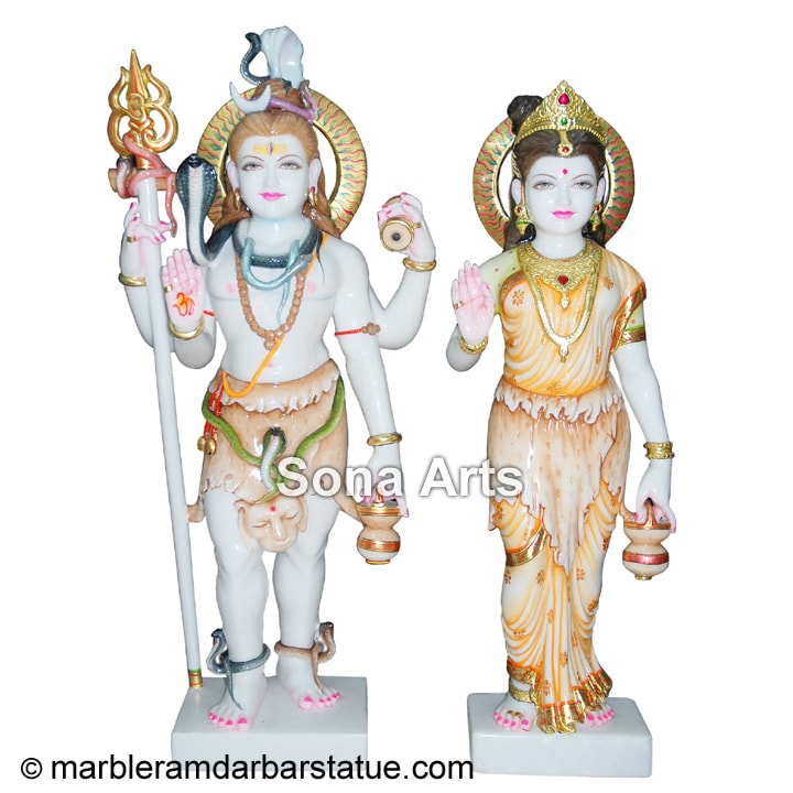 Standing Gauri Shanker Murti